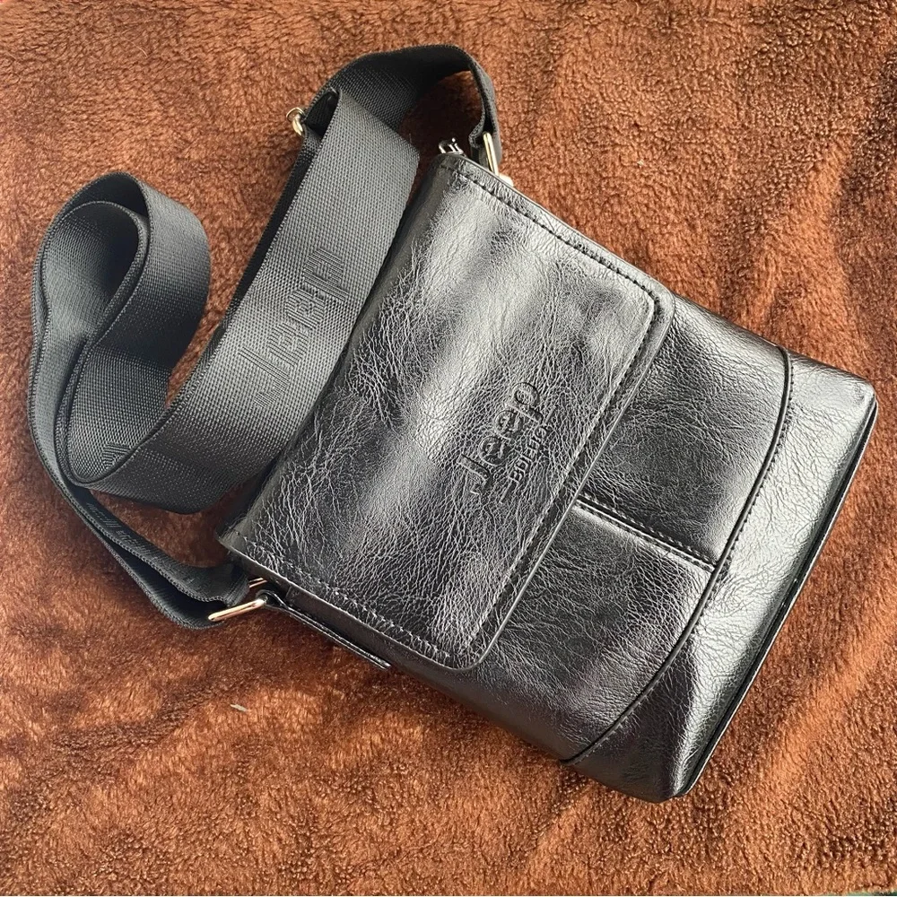 Sling bag for Men - Picture 11 of 17